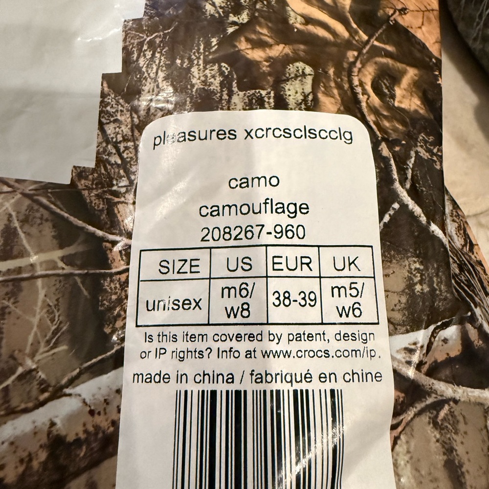 Pleasures Crocs real tree camo collab extremely rare size mens 6 womens 8 BNWT - Picture 9 of 9
